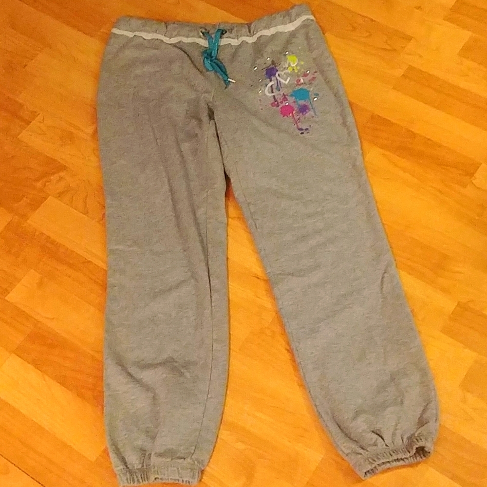 Women's cute sweat pants.